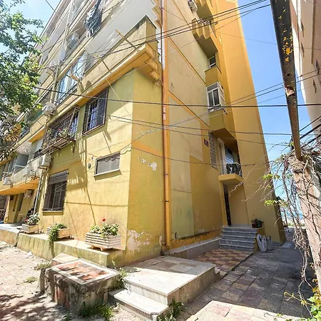 1 Bedroom 1019 *