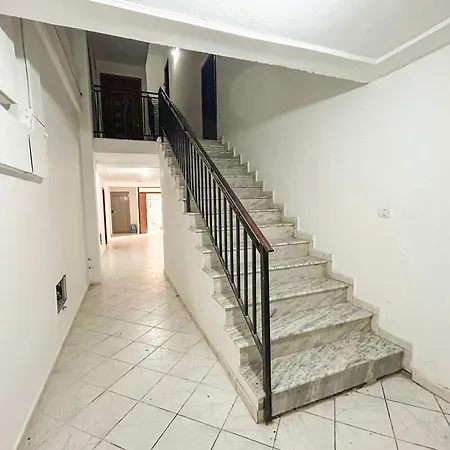 Apartment 1 Bedroom 1019 *