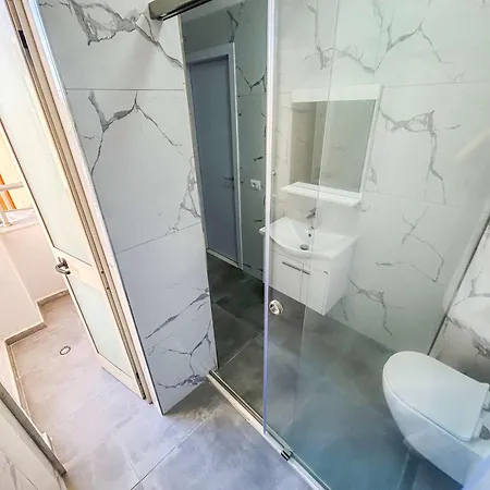 아파트 1 Bedroom 1019 *